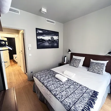 Urban Flat 78 - 3 Bedroom Republique Daire Paris